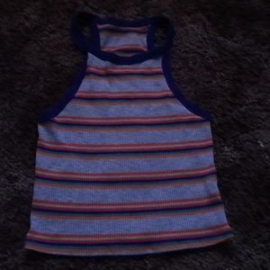 I am selling a striped crop !🤩👍🏼
